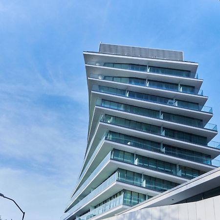Wave Beachfront Family Apartment Miedzyzdroje Bagian luar foto