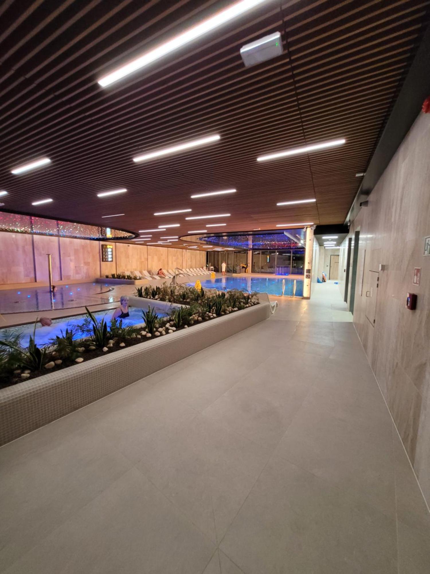 Wave Beachfront Family Apartment Miedzyzdroje Bagian luar foto